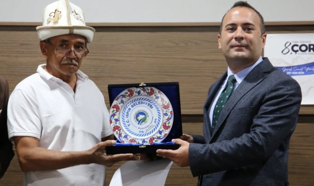 2025/05/turk-dunyasi-8-coruh-plastik-sanatlar-calistayi39nda-bulustu_2.jpg
