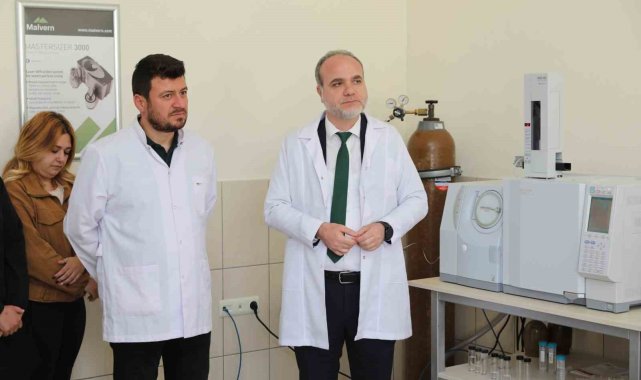 2025/09/rektor-uslu-dunyanin-en-etkili-bilim-insanlari-listesinde_1.jpg