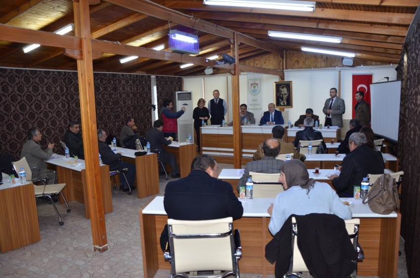 İznik Belediye Meclisi’nden yeni yılın ilk toplantısı