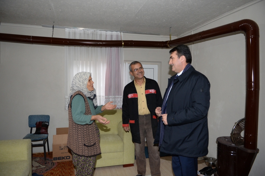 Osmangazi Belediyesi’nden yaşlı kadına sıcak yuva