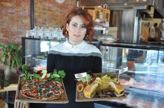 Gastronomiye kadın eli