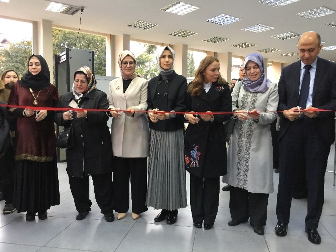 |Kadınlar Göç Yolunda|