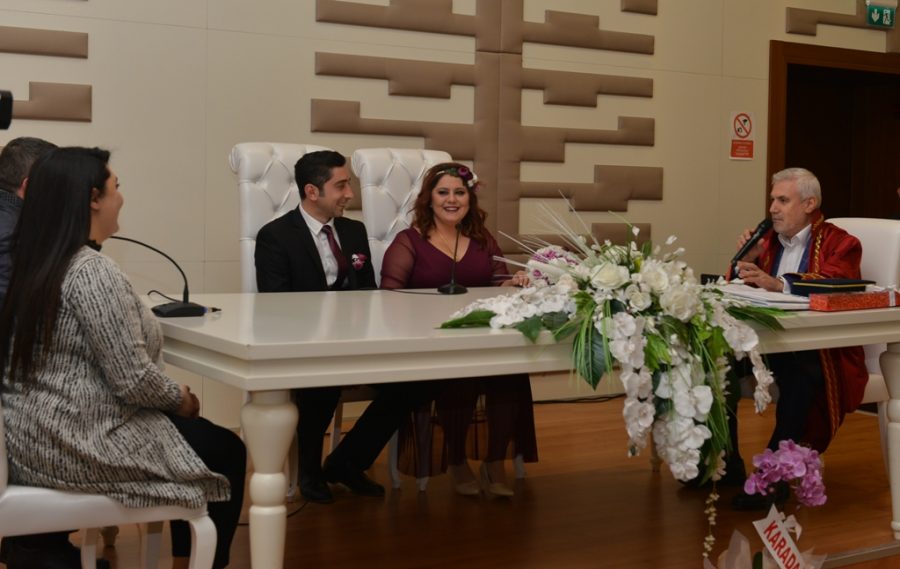 Sevgililer Günü’nde Nilüfer’de “Evet” dediler