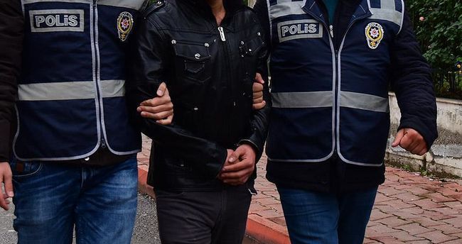 27 polise FETÖ gözaltısı