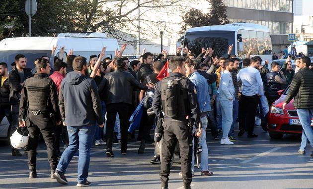 Üniversitede kavga: 11 gözaltı