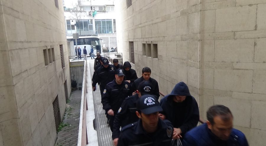 Bank Asya|ya FETÖ operasyonu