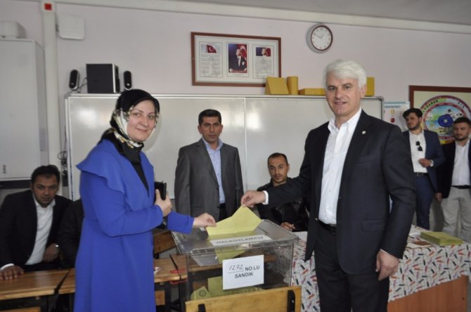 AK Parti Bursa Milletvekili Şahin oyunu İnegöl|de kullandı