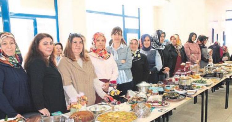 Niğdeli Kadınlar hünerlerini sergiledi