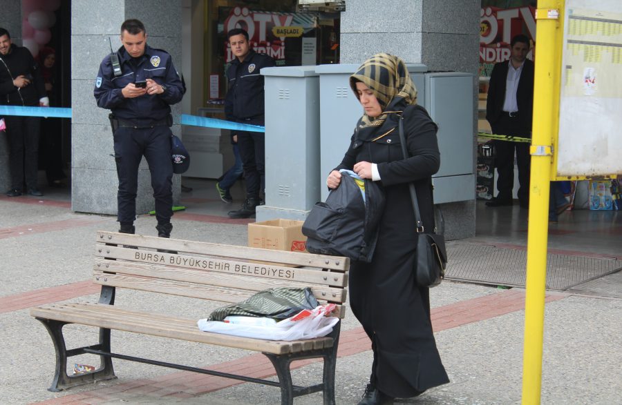 Bursa|da bombalı çantalı paniği