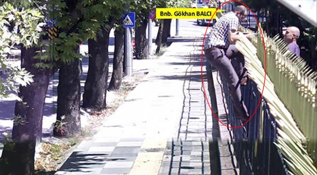 Sivillere ateş eden darbeci, demir parmaklıklardan böyle kaçmış