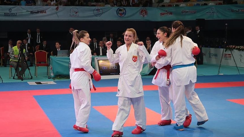 Kadın Milliler Avrupa ikincisi oldu