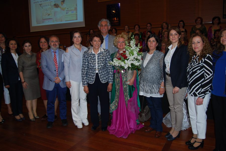 Nilüfer Kadın Korosu İtalya yolcusu