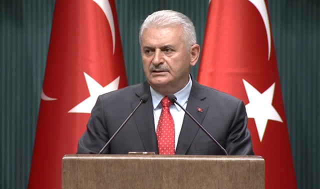 Yıldırım gençlerle bir araya geldi