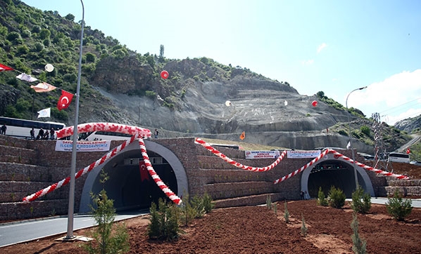 Erkenek Tüneli hizmete girdi