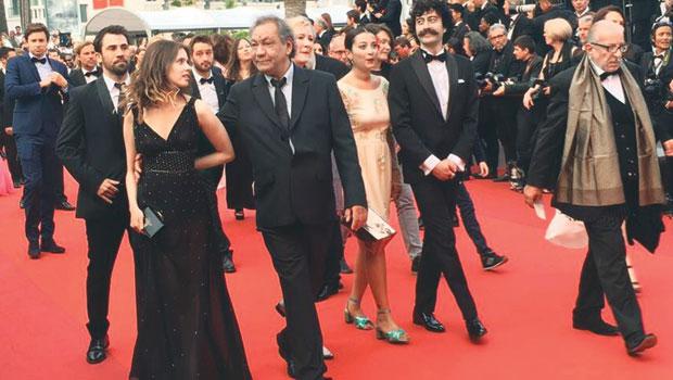 Cannes|da iki gösterim