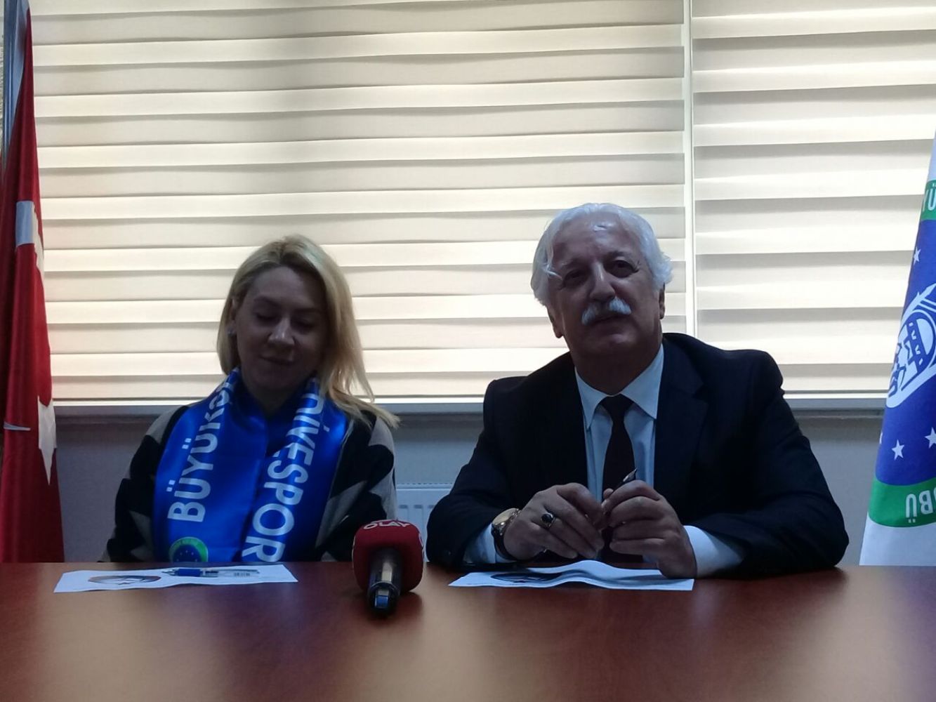 Gizem Karadayı Büyükşehir`de