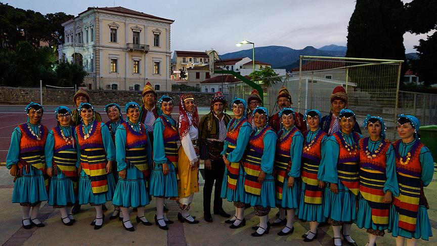 Türk kültürünü tanıtıyorlar
