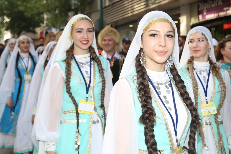 Bursa|da |Altın Karagöz| rengarenk