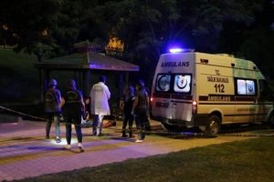 Gençlerin üzerine ateş açıldı