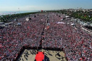 |Adalet Mitingi|nde kaç kişi katıldı?