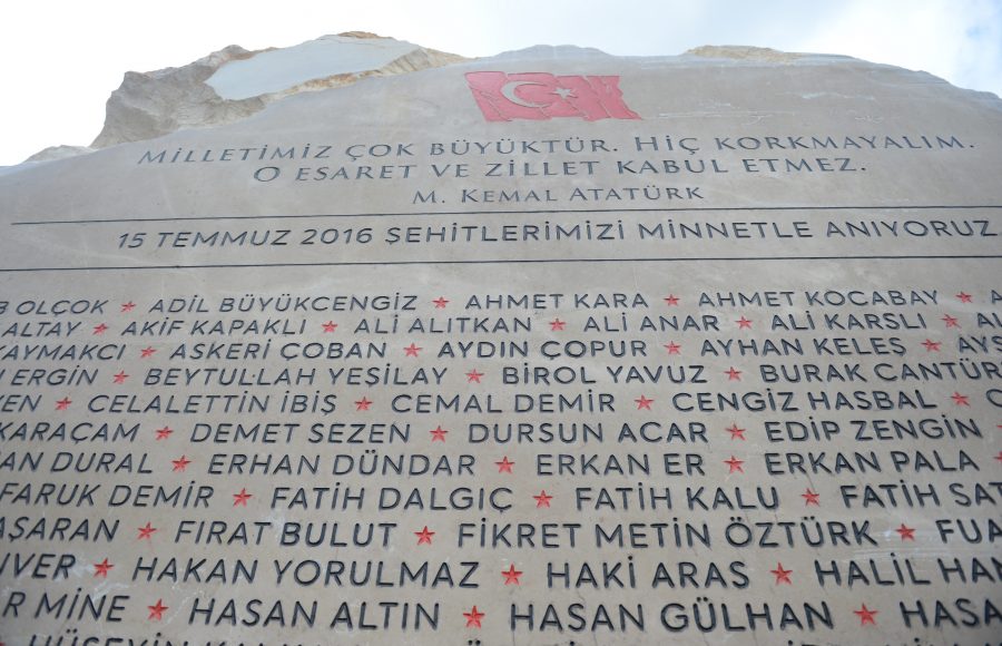 15 Temmuz şehitlerinin isimleri kazındı