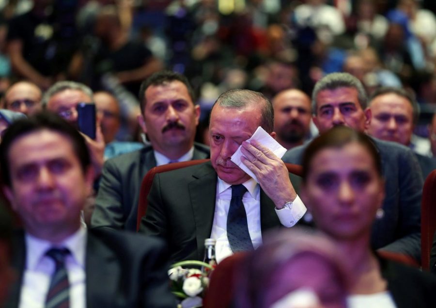 Erdoğan gözyaşlarına boğuldu