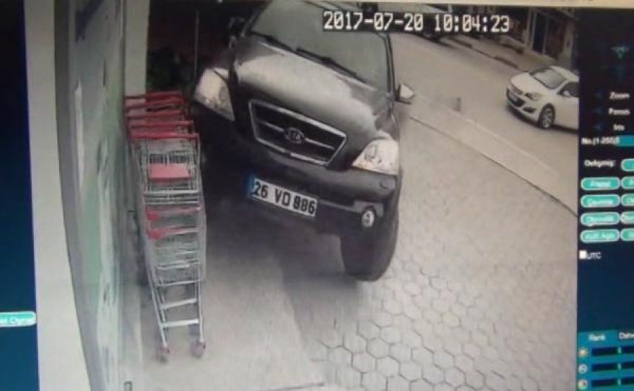Cip markete daldı