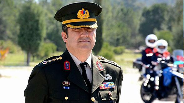 Darbecileri yakalayan komutana terfi