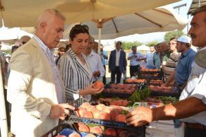Şeftalinin kebabını yaptılar
