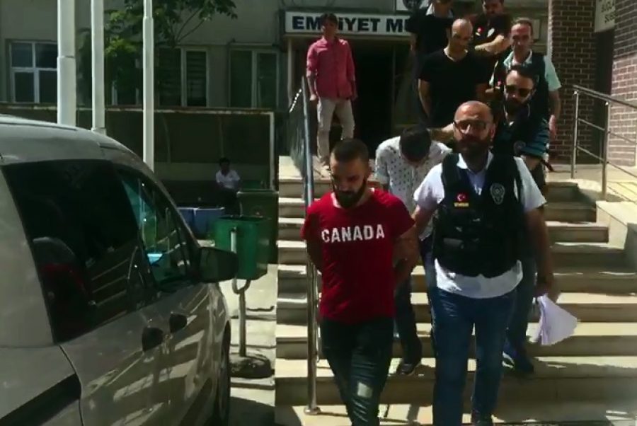 Uyuşturucu operasyonunda 5 kişiye gözaltı
