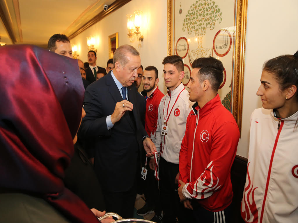Bursalı güreşçi Akdeniz olimpiyat şampiyonu