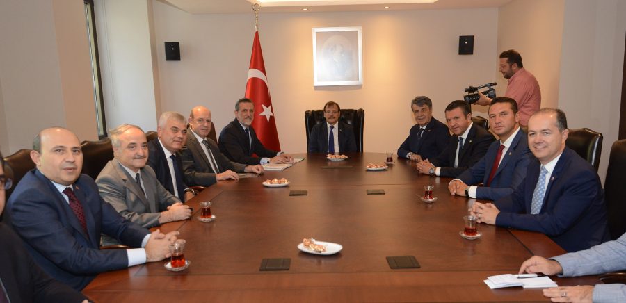 BTSO, Çavuşoğlu|nu ziyaret etti