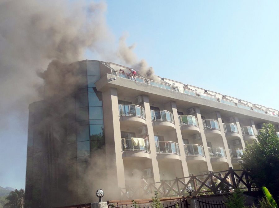 Antalya|da otel yangını korkuttu