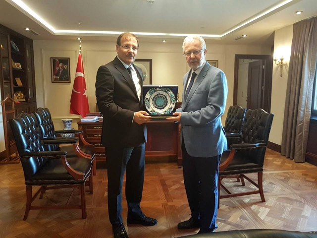 Ulcay|dan Çavuşoğlu|na ziyaret