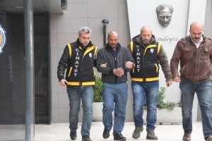 Dedikodu çıkarttığı için öldürmüş