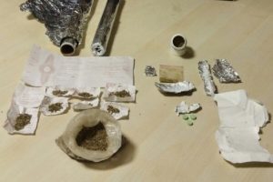 Polisinden uyuşturucuya geçit yok