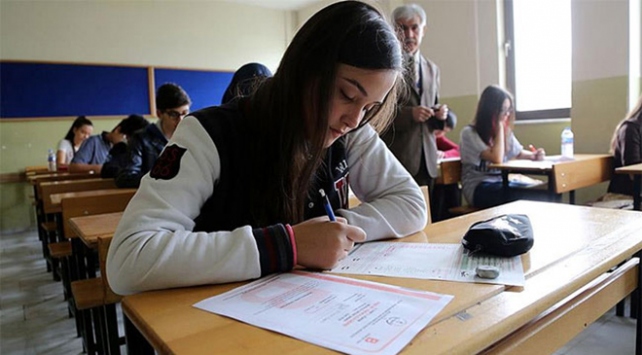 İşte öğrencilerin merakla beklediği tarih