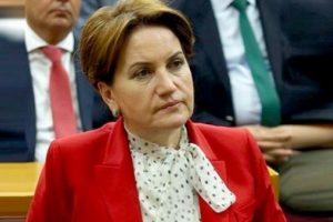 Akşener’in partisi için istifa ettiler