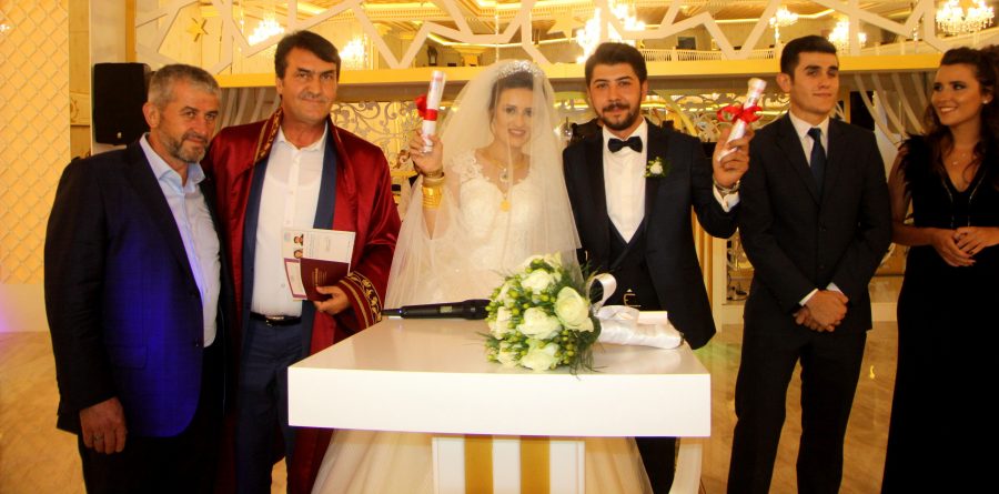 Çifte mutluluk yaşadılar
