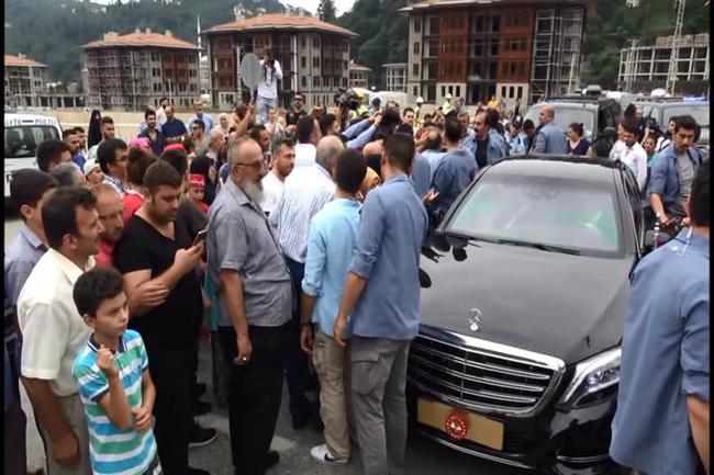 Erdoğan|a memleketinde sevgi seli