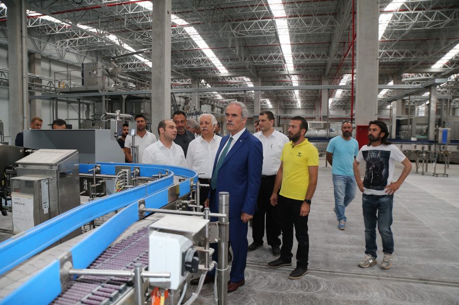Su şişeleme fabrikasında geri sayım