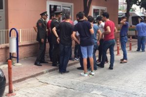 Hesaba itiraz eden askeri öldürdüler