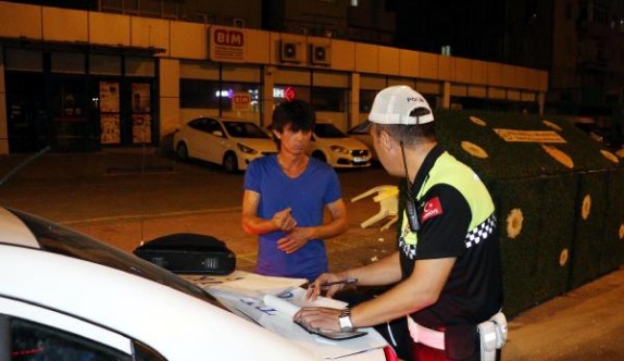 Ceza yememek için armuta suç attı