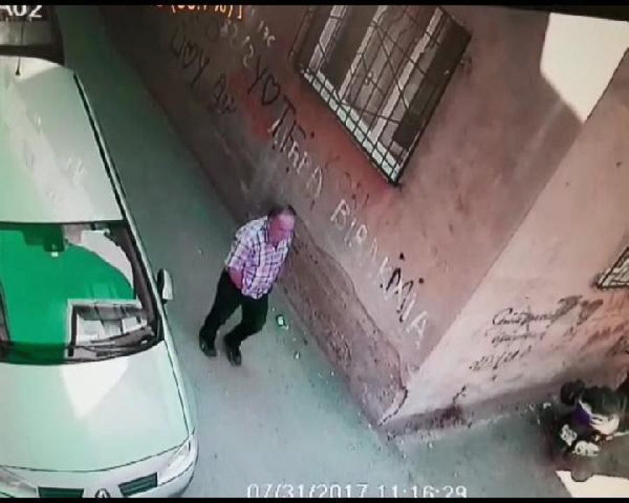 Taciz şüphelisi güvenlik kamerasında