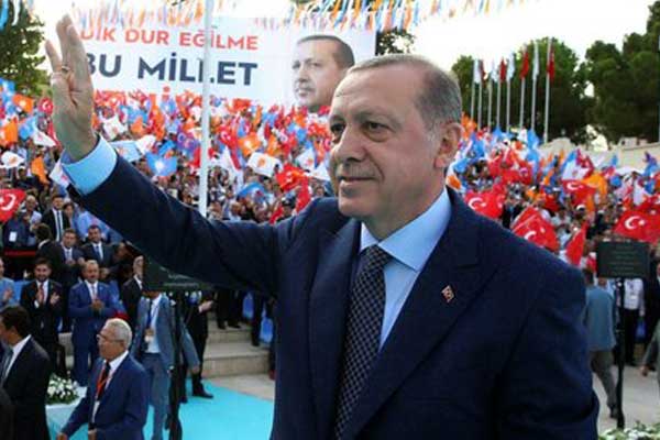 Erdoğan|dan AK Parti|ye İstanbul uyarısı
