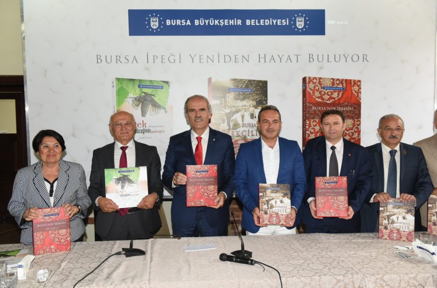 Bursa İpeği 3 altın eserle taçlandı