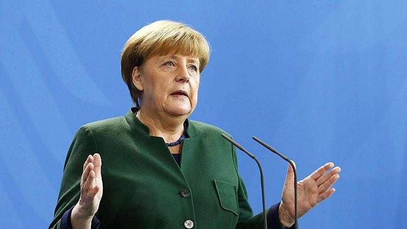 Merkel|e Türkiye|den yanıt