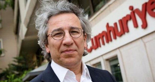 Dündar hakkında kırmızı bülten