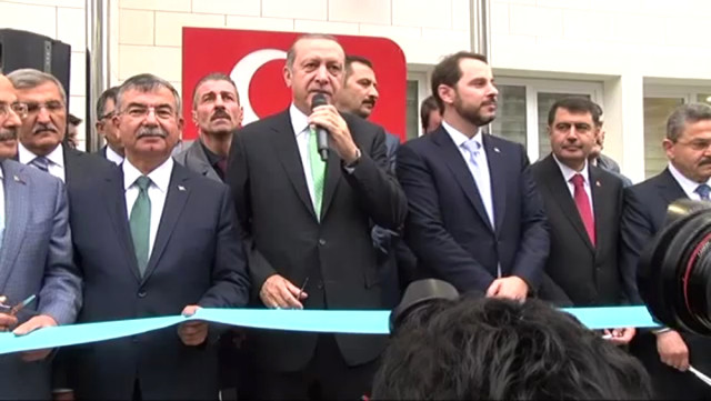 Erdoğan lise açılışına katıldı