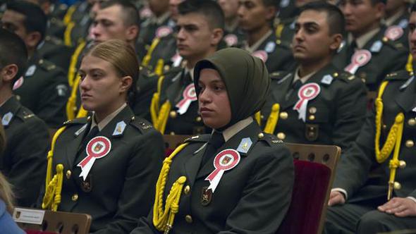 Kara Harp Okulu|nda bir ilk